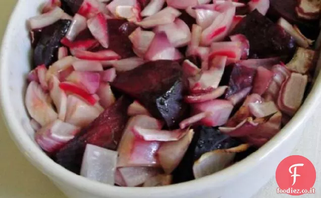 Barbabietola al forno e cipolla rossa