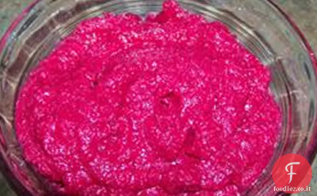 Purea di barbabietole fresche con rafano
