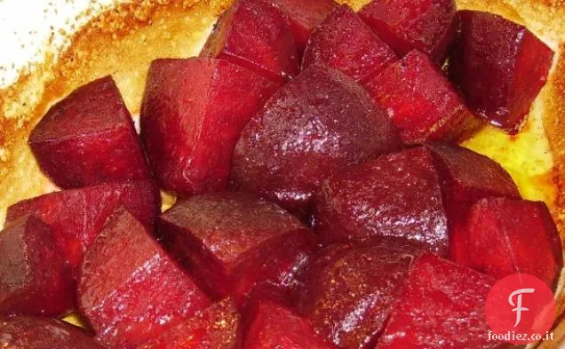 Zuppa di barbabietole e finocchi