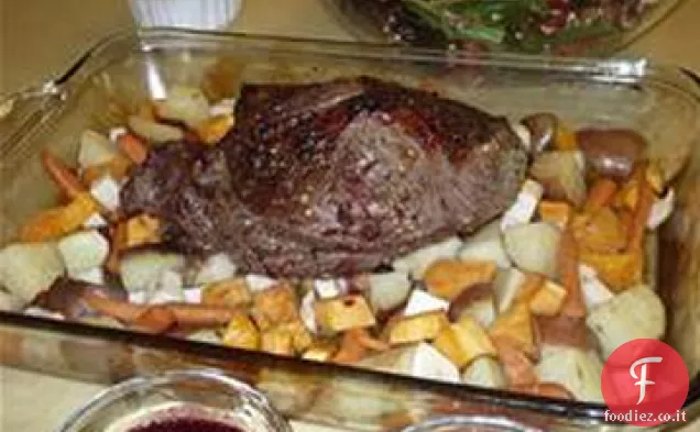 Agnello arrosto con ortaggi a radice