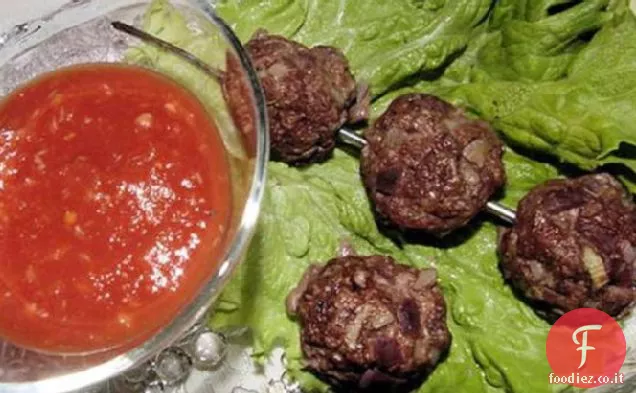 Polpette con salsa di pomodoro