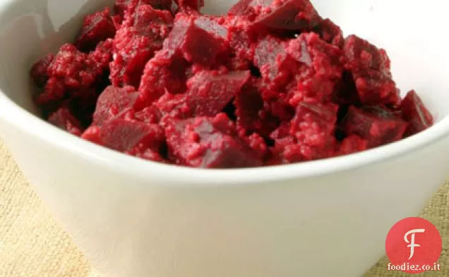 Barbabietole con salsa di noci e aglio (Pkhali)