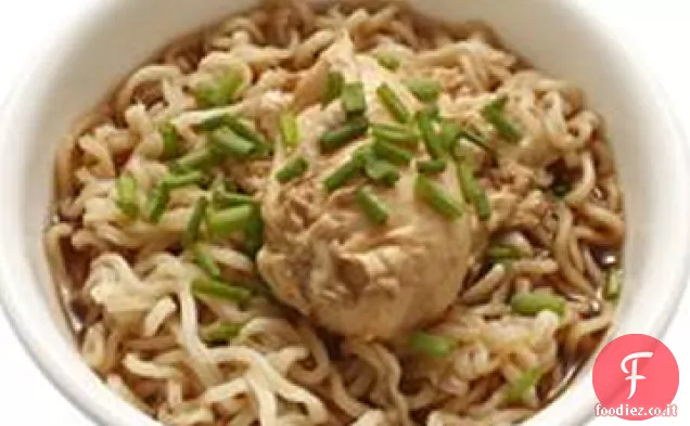 Zuppa di spaghetti di pollo orientale di Angela
