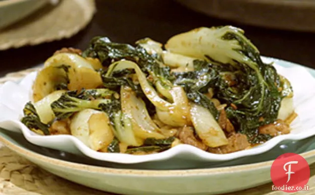 Noodles con verdure e sugo