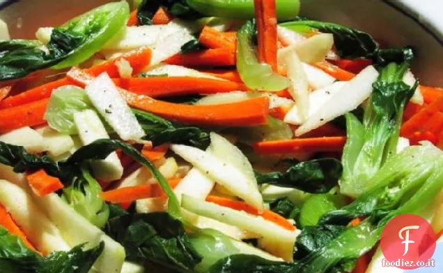 Bok Choy, Carota e mela Slaw