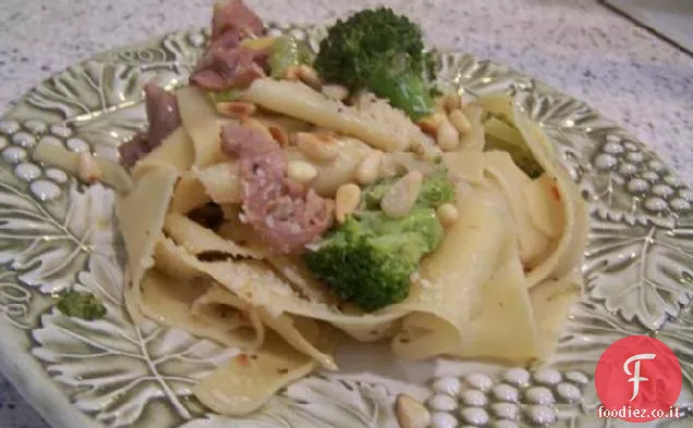 Pappardelle con Pancetta, Broccoli e Pinoli