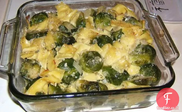 Cavoletti di Bruxelles arrostiti con uva e noci