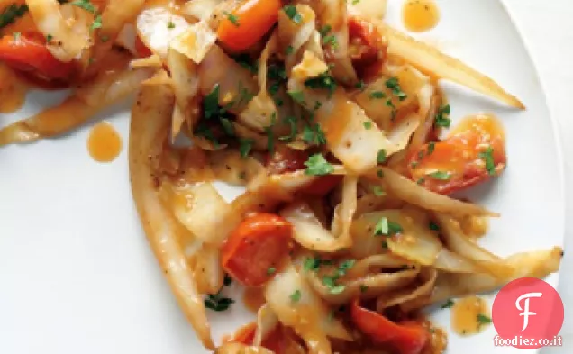 Cavolo veloce con pomodori