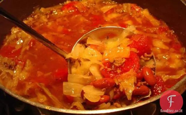Zuppa di fagioli, manzo e cavolo