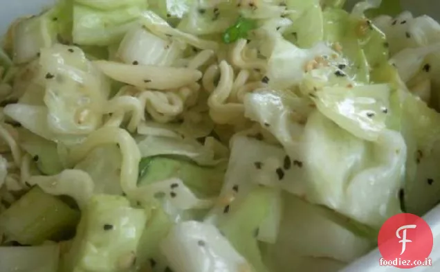 Insalata Sumi (insalata di cavolo asiatico)