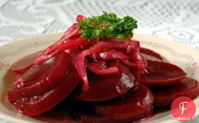 Insalata di barbabietole marinate