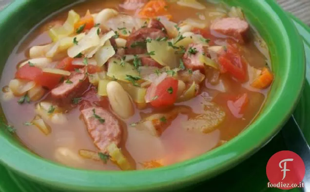 Zuppa di cavolo salsiccia
