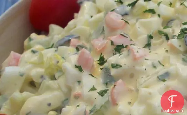 Insalata di uova per una folla