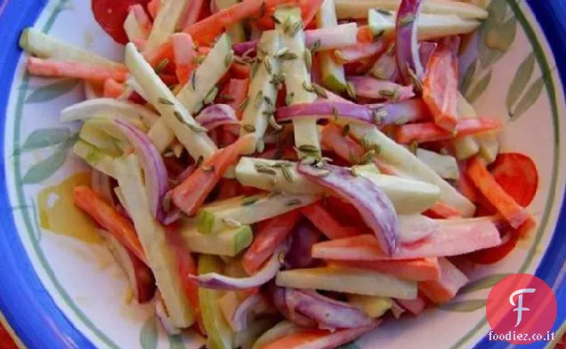 Franco americano Mela Slaw
