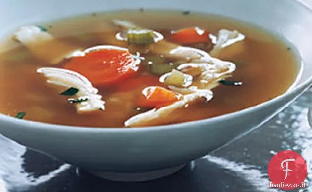 Zuppa di pollo con riso