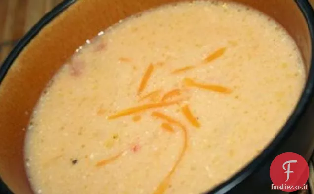 Zuppa di formaggio salato (fornello lento)