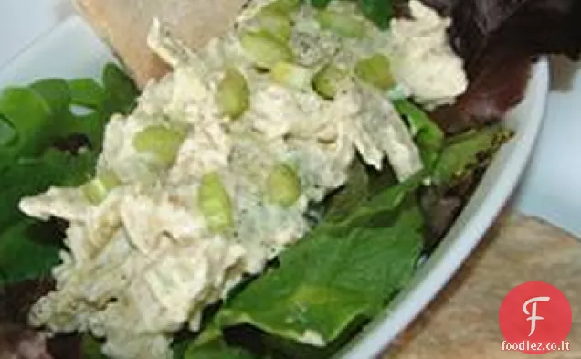 Insalata di pollo al curry