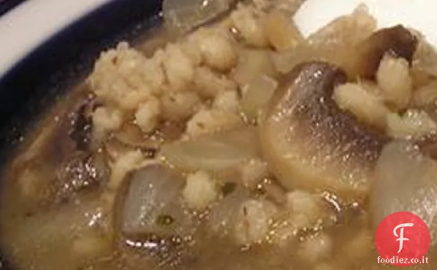Zuppa di orzo ai funghi