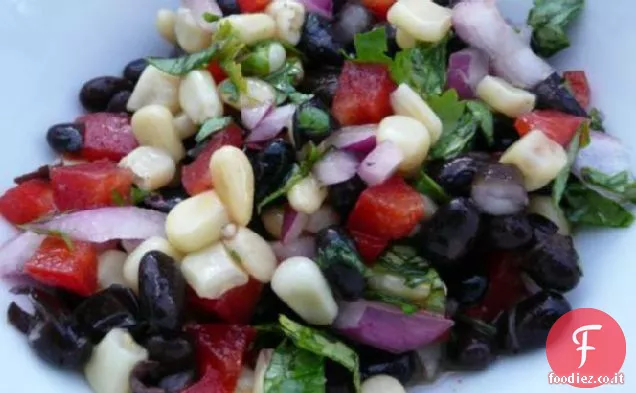 Insalata di fagioli neri
