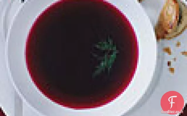 Consommé di barbabietole