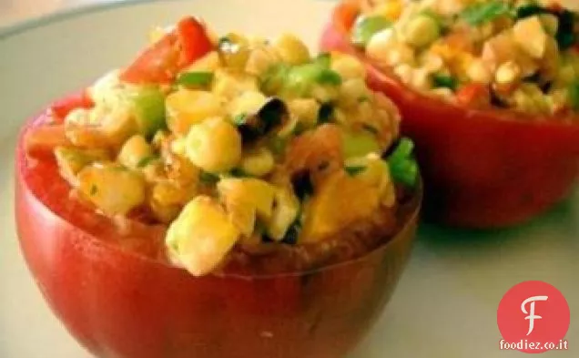 Pomodori ripieni con insalata di mais alla griglia