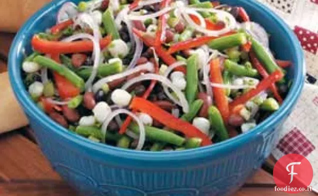 Insalata di fagioli Hominy