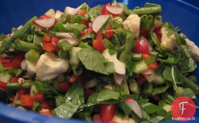 Insalate in gusci di tortilla