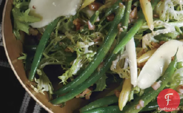 Insalata Estiva di Fagioli con Noci Tostate e Pecorino Fresco