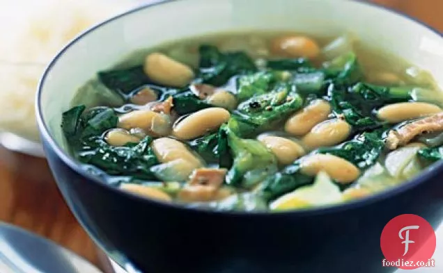 Zuppa di scarola e fagioli bianchi