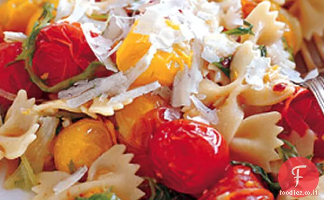 Farfalle con Frisée Appassita e Pomodori scoppiati