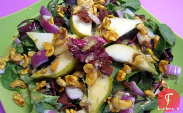 Insalata di pere di spinaci dal ristoratore, Tom Douglas