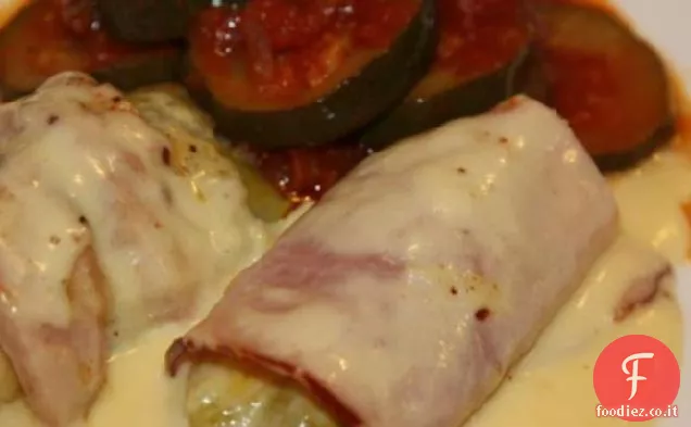 Indivia belga e casseruola di prosciutto