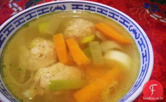 Polpetta di tacchino e zuppa di scarola