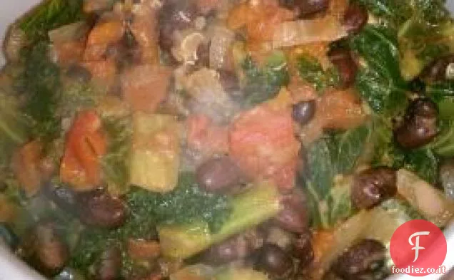 Cavolo brasato con fagioli neri e pomodori