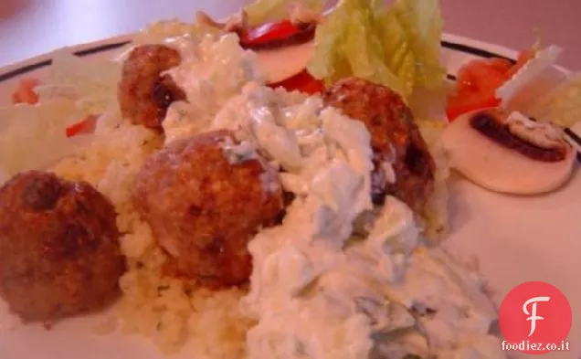 Polpette di Agnello con cetriolo Menta Yogurt e Couscous