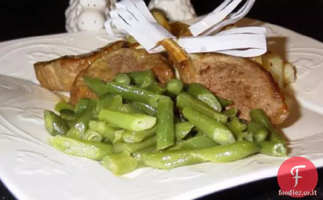 Cotolette di agnello al miele e senape con chat per bambini