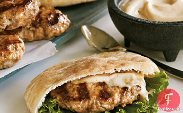 Hamburger di pita di agnello e tacchino