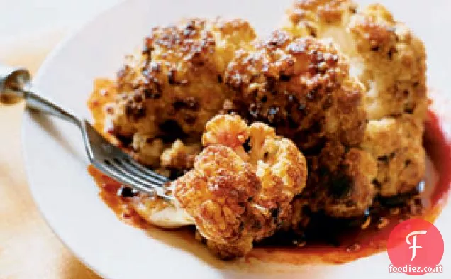 Cavolfiore arrostito alle spezie con emulsione di barbabietola