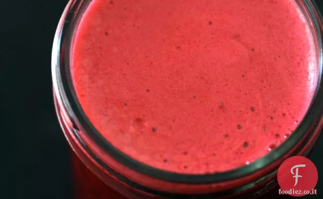 Barbabietola fresca Carota Mela e succo di zenzero