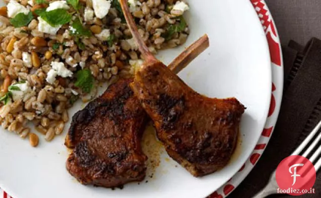 Filetto di agnello strofinato con spezie spagnole con insalata di farro