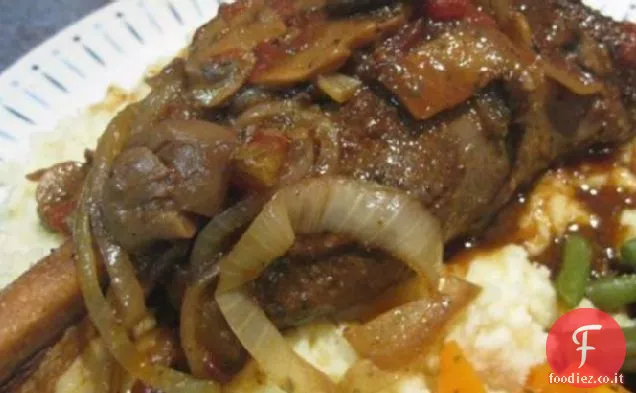 Stinchi di agnello in vaso di coccio