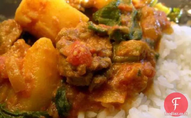 Curry di agnello, patate e spinaci