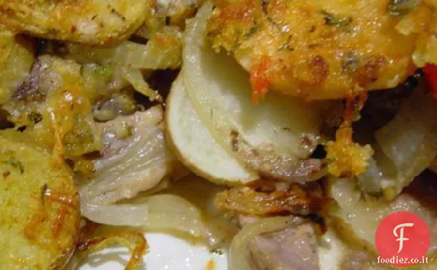 Una pentola di costolette di agnello
