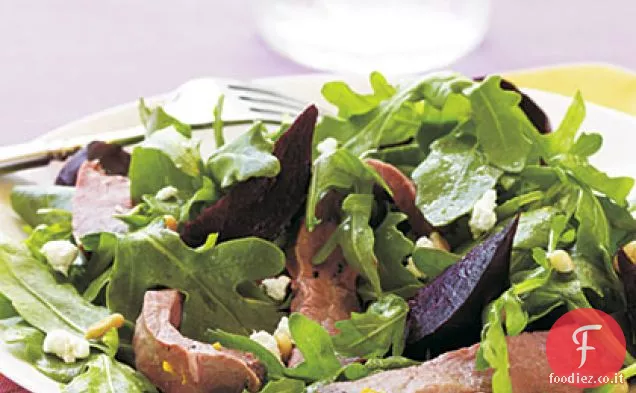 Roast Beef, barbabietola e insalata di rucola con vinaigrette all'arancia