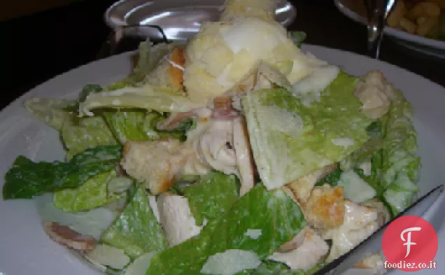 Insalata di pollo Caesar in una pita!