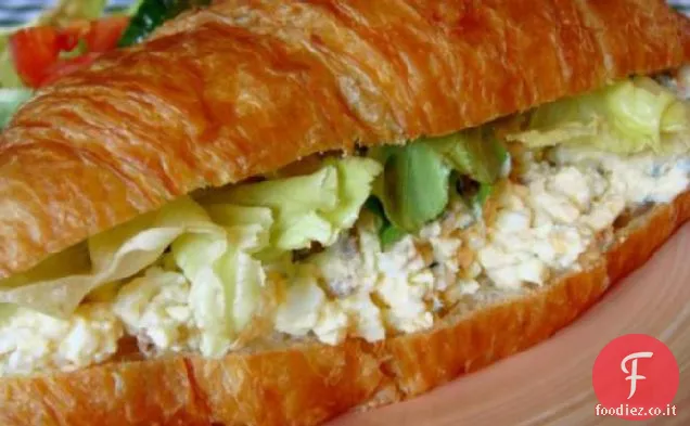 Panini con insalata di uova e bacon