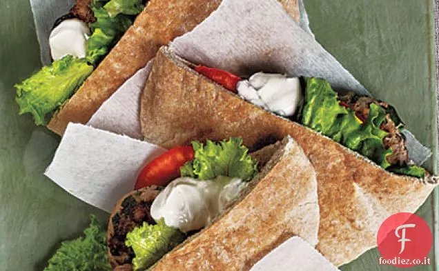 Hamburger di tacchino con salsa Tahini