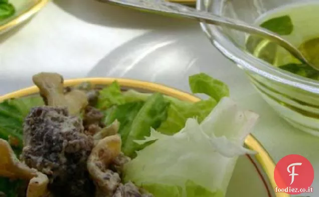 Verdure da giardino e insalata di manzo