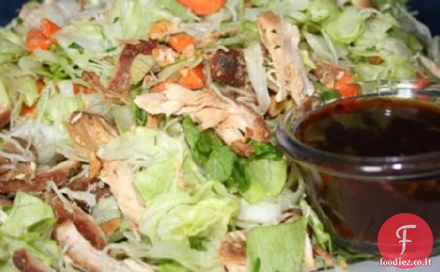 Insalata di pollo cinese marinata