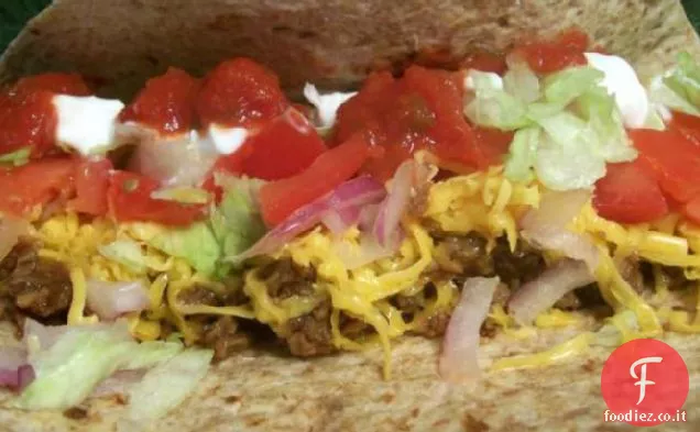 Tacos senza carne con proteine vegetali si sbriciola